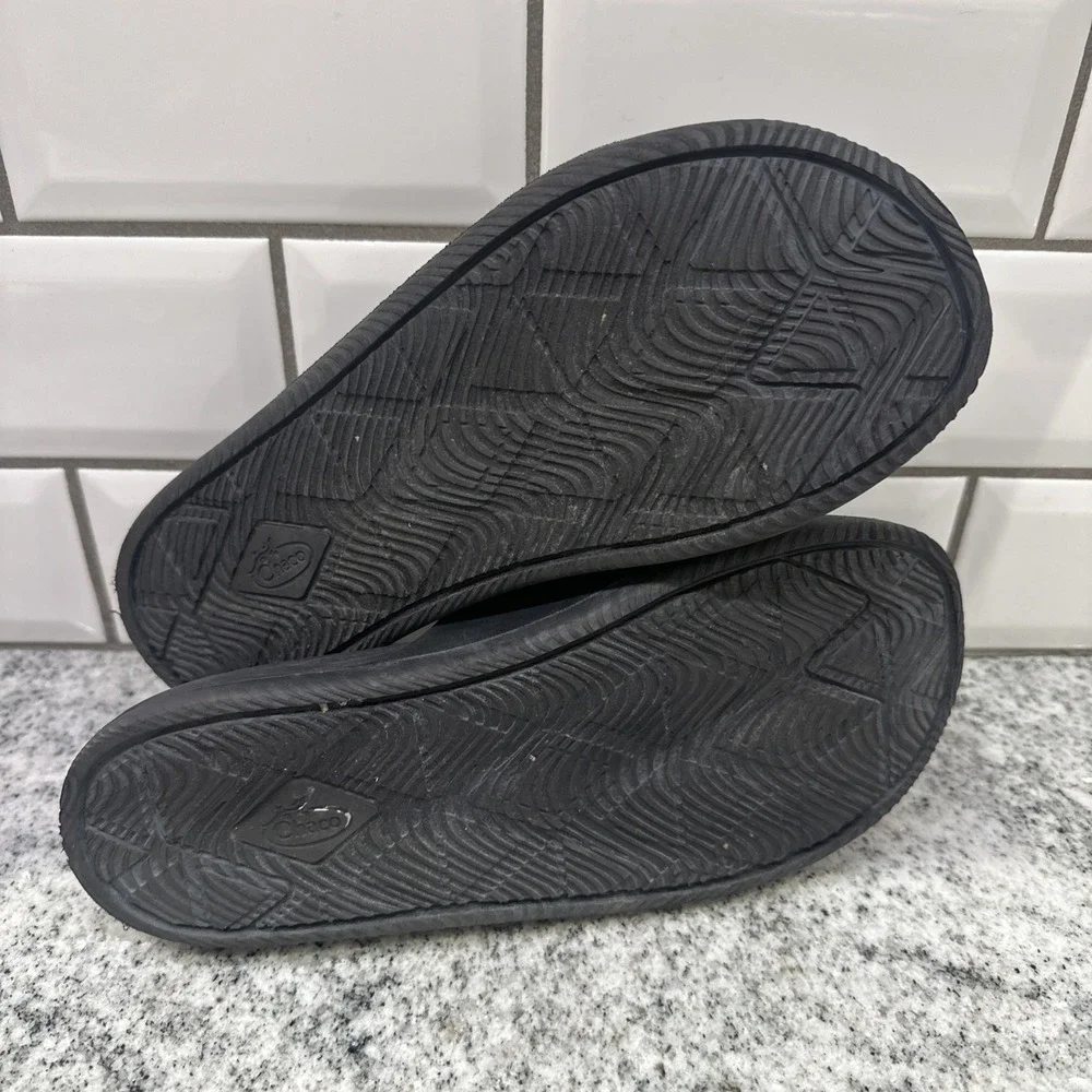 Chaco Chillos Slides Straps Unisex Youth 6 Recovery Black‎ Vegan Comfort Float